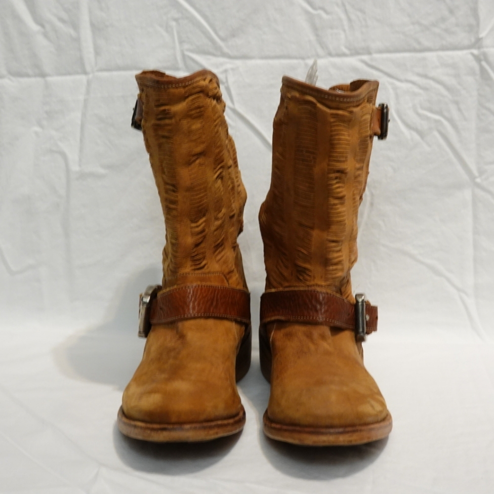 NYLO Distressed Tan Suede Mid-calf Moto Boot - made in Italy, size 38 - Picture 1 of 7